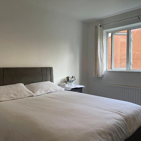 Homestays-Close To Coventry City And University I Free Parking I Wi-Fi Exterior photo
