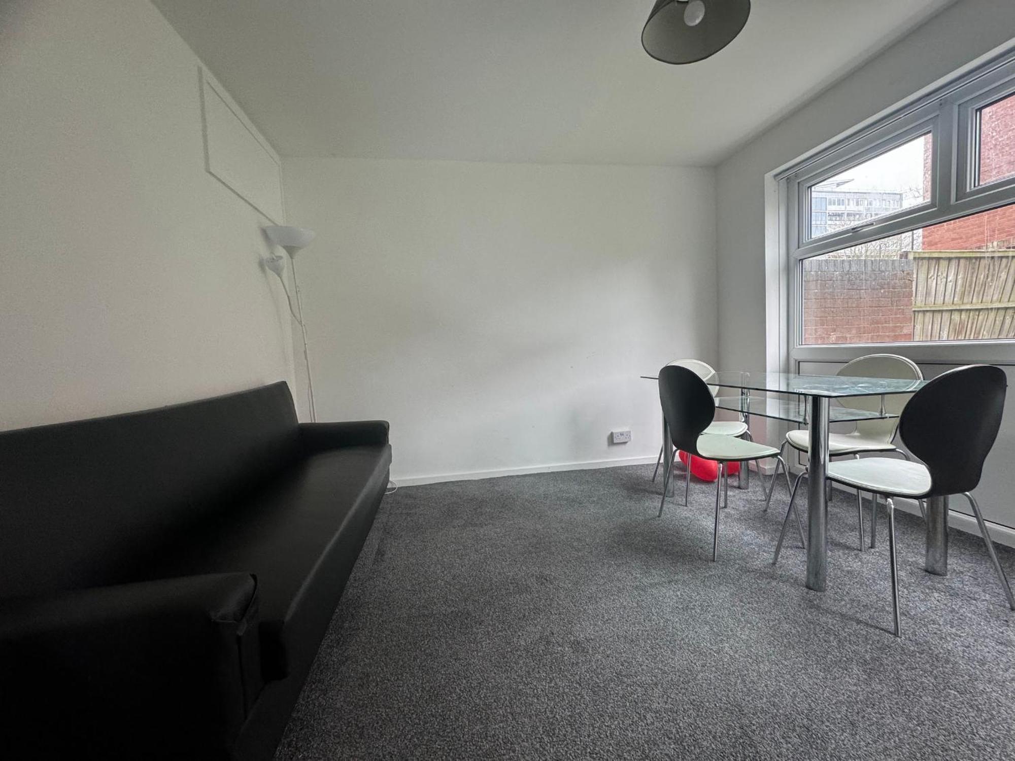 Homestays-Close To Coventry City And University I Free Parking I Wi-Fi Exterior photo