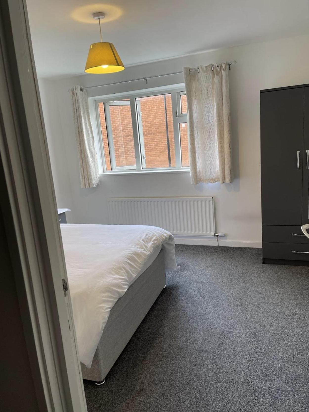 Homestays-Close To Coventry City And University I Free Parking I Wi-Fi Exterior photo